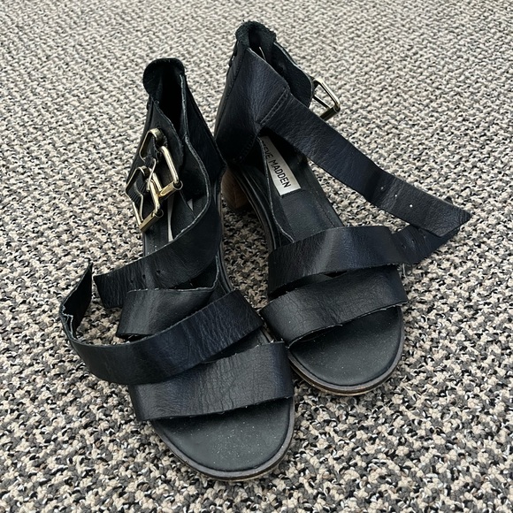 STEVE MADDEN black leather sandals - Picture 2 of 6